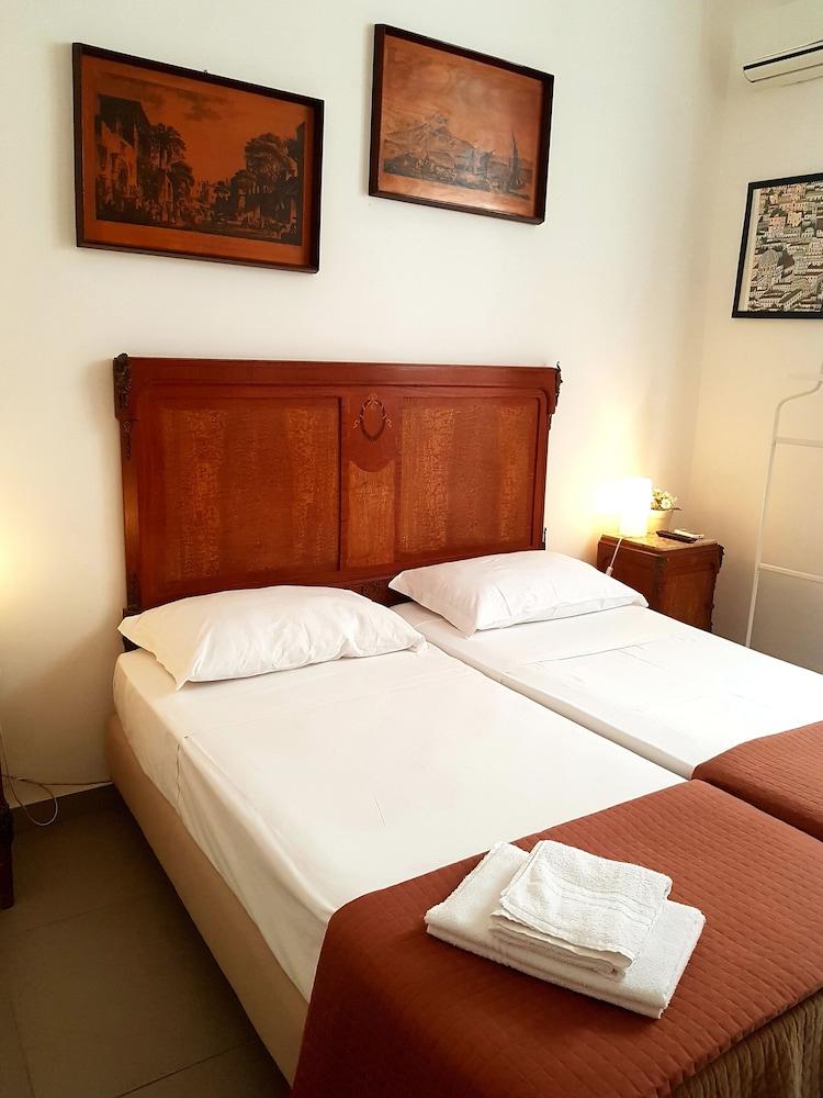 B&B Platamon Bed & Breakfast Naples